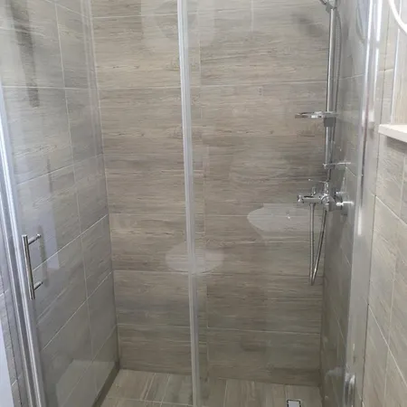 N&n With Free Private Parking Apartamento Split